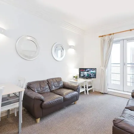 Immaculate 1-bed In 1 Dublin