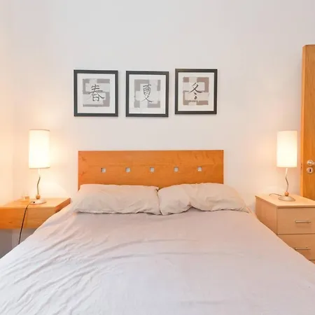 Immaculate 1-bed In 1 Apartment *